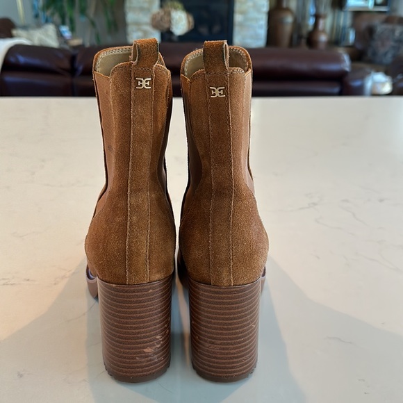 Lug Sole Ankle Boots/ Booties in Cognac - Picture 4 of 7